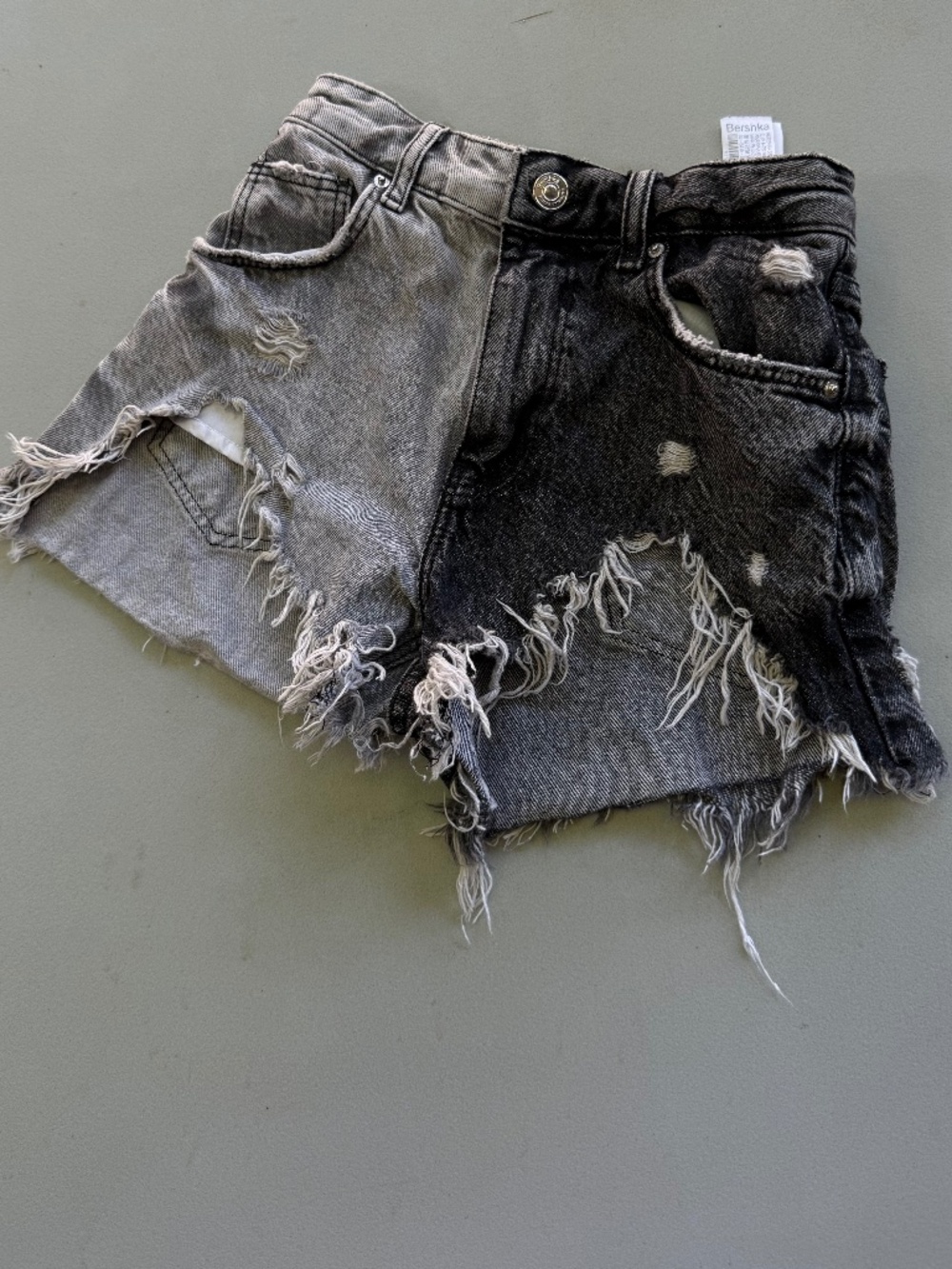 Bershka Two-Tone Distressed Denim Shorts – Size XXS